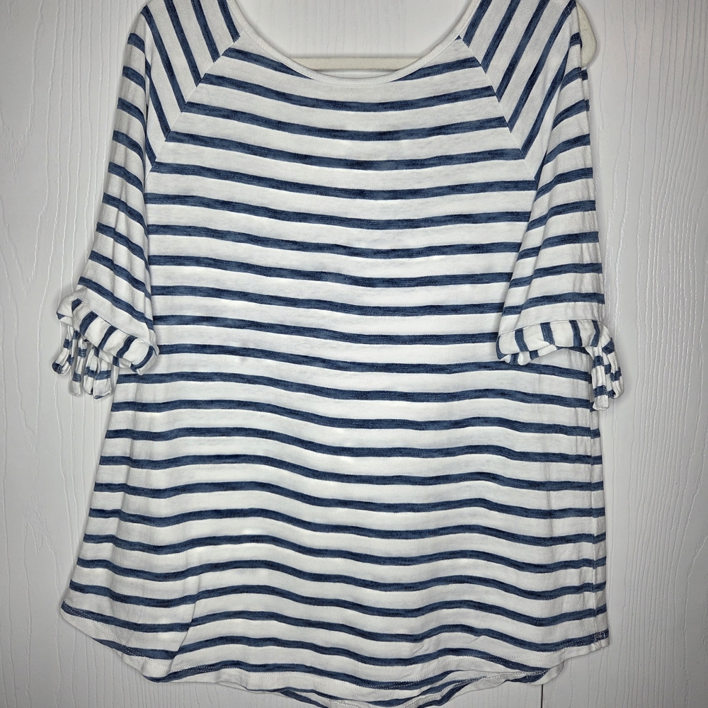 Jane and Delancey Women’s Navy and White Striped Short Sleeve Tie-Sleeve Top